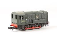 Class 08 Shunter D3032 in BR Green (separated from set)