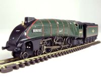 Class A4 4-6-2 60017 'Silver Fox' BR lined green late crest