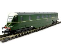 GWR railcar W30W BR brunswick green