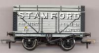 8-plank wagon with coke rail "Stamford Gas"