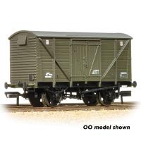 373-704 BR 12T Ventilated Van Planked Sides BR Departmental Olive Green [W]