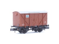 373-705A BR 12T Vent. Van Planked Sides BR Bauxite (Early) 'ICI Fertilizer'