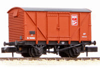 373-753 BR 12T Ventilated Van Plywood Sides BR Bauxite (Early) 'Carrs Biscuits'