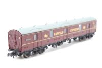 374-130Z Mk 1 GUV General Utility Van E86247 'Express Parcels' in BR Maroon (Kernow MRC Exclusive)