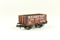 7 Plank Fixed End Wagon 701 in 'W. R. Davies & Co' Red-Oxide Livery - Collectors Club Model 2011/12
