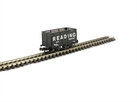 8 plank open wagon with coke rails 112 Reading Gas Company