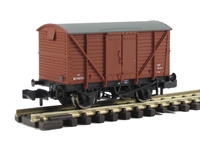 12T BR Planked Ventilated Van B773727 in BR Bauxite (Early)