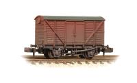 12 Ton BR Ventilated Van B773512 in BR Bauxite (Late) - weathered