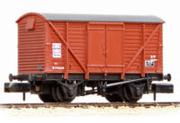 377-628C BR 12T Ventilated Van with Plywood Doors BR Bauxite (Late) 'BOCM Animal Feeds'