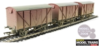 3 x 12 ton BR planked vent van bauxite (early) with different running numbers (weathered) Hattons Ltd edition of 504