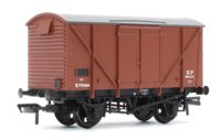 38-170E BR 12T Ventilated Van Plywood Sides BR Bauxite (Early)