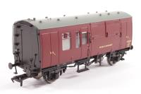 38-525Z BR Mk1 Horse Box E96330 in BR Maroon - Weathered - Limited Edition for The Model Centre
