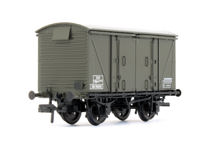 BR 12T 'Vanwide' ventilated van in BR departmental olive green DB783392