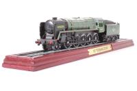 3904013 Class 9F 2-10-0 'Evening Star' 92220 in BR Green - Static Model on Plinth