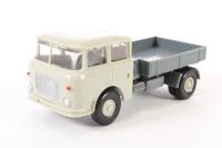 399-4 Skoda Flatbed in Grey