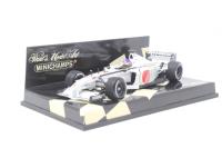 400010010 Formula 1 BAR 003 2001 "J.Villeneuve"