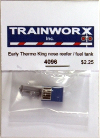4096 Early Thermo King Nose Reefer with Fuel Tank (2) 4096 Early Thermo King Nose Reefer with Fuel Tank (2)