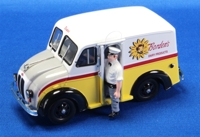 43-014 Divco Delivery Truck with Milkman and Carrier, Borden's Dairy