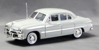 43-402 1950 Ford 2-Door Sedan, Dover Grey with Fender Skirts