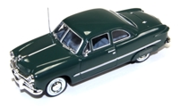 43-405 1950 Ford 2-Door Sedan with Fender Skirts, Meadow Green