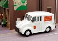 43-502 Divco Delivery Truck, Moose Pond Creamery