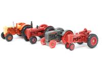 4400 Farm Country Case Historical Tractor Set