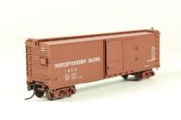45751 40' double wood sheath boxcar of the Northwestern Pacific - brown 1973