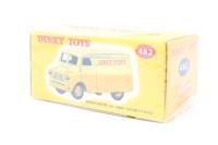 4659102 Bedford VAL Coach Van - Dinky 482 Reproduction