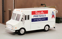 48083 Delivery Step Van, Dutch Boy Pretzels