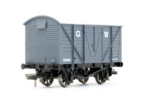 4F-012-041 Ventilated Van GWR 123588 4F-012-041 Ventilated Van GWR 123588
