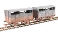 4-wheel cattle wagons in GWR grey - 38625 & 38627 - weathered - pack of 2