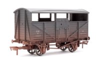 4F-020-046 Cattle Wagon GWR 13827 Weathered