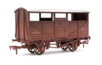 4F-020-050 Cattle Wagon BR B893470 - Weathered