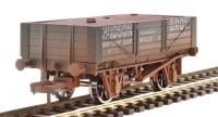 4-plank open wagon "Hudson Bros" with brick load - 16 - weathered