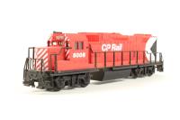 5005LL Life-Like CP Rail GP38-2 Locomotive #5005 Low Nose in CP Rail Red Livery