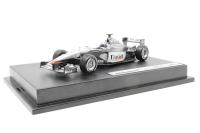 50210HW 2001 McLaren MP4-16 - D. Coulthard