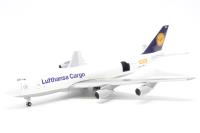 516051 Lufthansa B747-200F