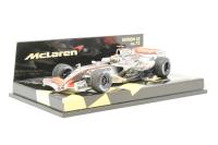 530064303 McLaren Mercedes MP4-21 K. Raikkonen 2006
