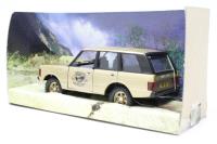 57606 Range Rover in Gold (30th Anniversary Limited Edition)