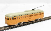 62989 American PCC trolley car in yellow & cream livery (motorised)