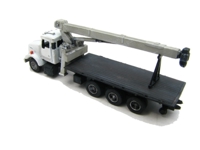 65 Kenworth Tri-Axle Kit with 33-Ton Capacity Boom Crane