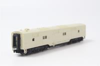 672 EMD E7B - undecorated