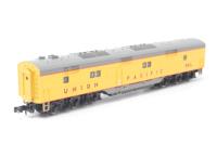 7021LL EMD E7B #990B of the Union Pacific Railroad