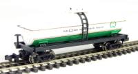 73487 41' chemical tank car of the Quaker State - white 746