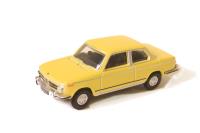 76BM02002 BMW 2002 Golf Yellow