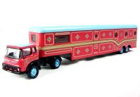 76CH006 Bedford TK long caravan in "Chipperfields Circus" livery