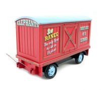 76CH016B Elephant Trailer in "Chipperfields Circus" livery