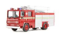 76DN001 Dennis RS Fire Engine London FB (London's Burning)