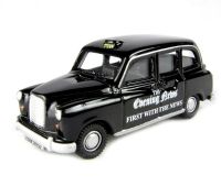 76FX4002 FX4 black taxi with "Evening News Advertising" ad