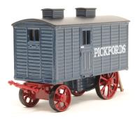 76LW002 Living Wagon Pickfords